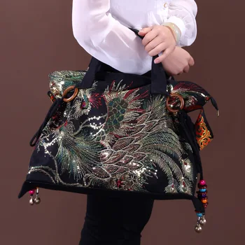 2018New nacionalinius ypatumus, vieno krepšys moterų mados laisvalaikio krepšys crossbody drobės maišelį siuvinėti moterų krepšys