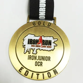 300pcs metalo medalį su savo logotipą ir raidės, kaip veikia medalio laimėtojui pridedamas su juostelės medalis