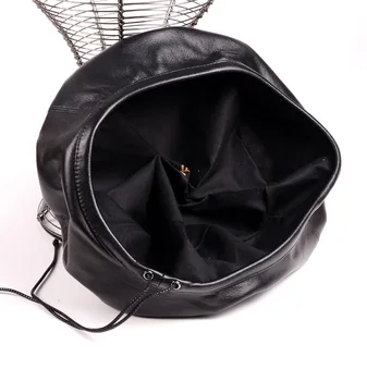 Išskirtinis 2017 m. rudenį moteris paprastas Eengland stiliaus natūralios odos juoda beanies skrybėlę ponios Beretė Džiazo dailininko kepurės 55-58 cm