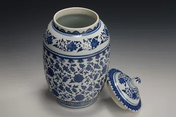 Išskirtinį Kinijos archaize rankų darbo mėlynos ir baltos spalvos porceliano puodą / jar ,su qianlong ženklas