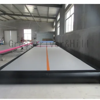 Karšto pardavimo pripučiami gimnastikos kilimėlis akrobatikos kelio, vandens sporto kilimėliai namų treniruoklių salė su nemokama siurblys, 5m x 1m pardavimui