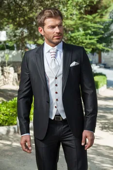 Karšto Pardavimui, iki 2018 m. Individualų Rūkymas pilka vestuvių tuxedos užsakymą Striukė+Kelnės+Kaklaraištis+Vest mens tuxedos Jaunikis Geriausiai Tinka vyrų kostiumai