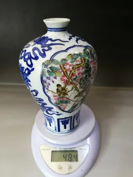 Kinijos seno porceliano vaza su mėlynos ir baltos spalvos porceliano