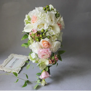 Lašo Formos Krioklys Nuotakos Bridesmaid Puokštė Gėlių Ūkyje Vestuvių Fotografija Rekvizitai Modeliavimas Vestuvių Šilko Gėlių Puokštės