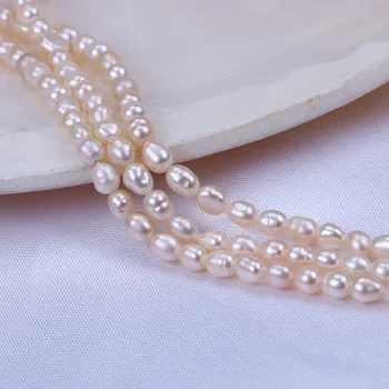 Madinga rožinė ryžių formos gėlavandenių perlų zawalcowany 3 sluoksnių karoliai