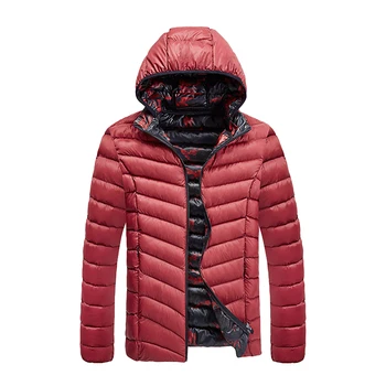 Naujos Vyriškos žieminės striukės 2017 m. Vyrai Moterys Klasikinis Gobtuvu Medvilnės žiemos paltai vyrų mados Storio Outwear Vėjo Hoodie Parkas Šiltas