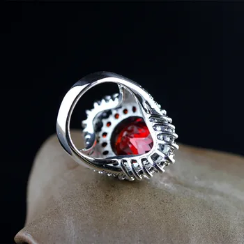 Ponia Tailando sidabro šviesą piršto žiedas 925 sterlingas sidabro inkrustacijos raudonas granatas kilnus rūmų dalyje