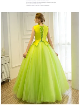 Realių žolė žalia blizgučiais gėlių siuvinėjimas duobute kamuolys suknelė viduramžių suknelė teismas renesanso Suknelė Viktorijos Gražuolė suknelė