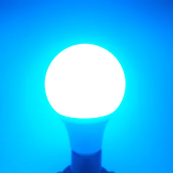 RGB LED Lempa 10W E27 220V 240V 110V, Modernus Patalpų Disco DJ Šalis Apšvietimo Lampara 16 Spalvų Keitimas su Nuotolinio valdymo pultelis