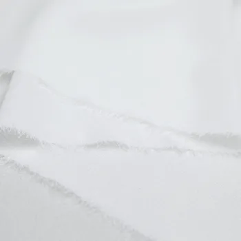 Ruannuo plonas baltos spalvos šilko, šifono audinių raukšles elastingas audinys