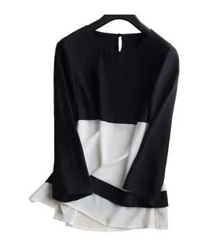 Rudenį juoda ir balta nuotrauka, šilko, su ilgomis rankovėmis T-shirt