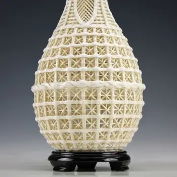 Senas Kolekcines, Apdailos Balto Porceliano Tuščiaviduriai Iš Drožyba Gėlės Kilnus Vaza