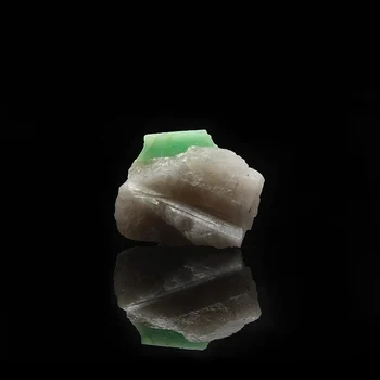 Ultra-fine mineraliniai kristalai emerald green natūralių neapdorotų akmenų ženklų kolekcionieriams rūdos mėginių be optimizavimo 05