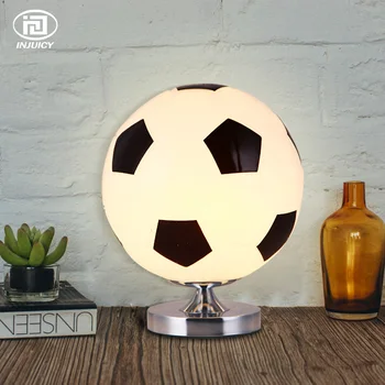 Šiuolaikinės Kūrybos Futbolo Gerbėjai LED Stalo Lempa Futbolo, Krepšinio, Stiklo Stalas Šviesos Vaikų Studijų Miegamojo Lovos Dekoro Stalo Lempos